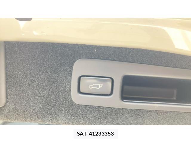 Toyota HARRIER 2016-12 8336036-16