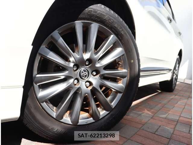 Toyota HARRIER 2015-04 8334515-15
