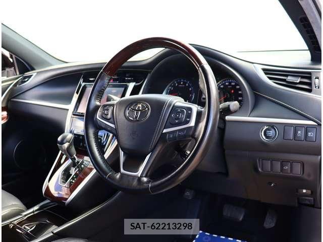 Toyota HARRIER 2015-04 8334515-16