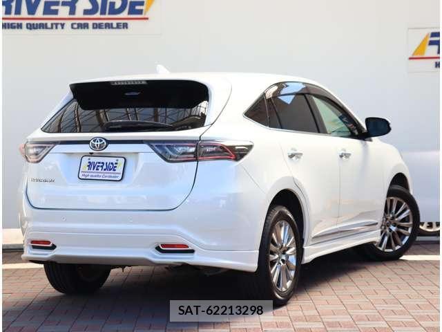 Toyota HARRIER 2015-04 8334515-2