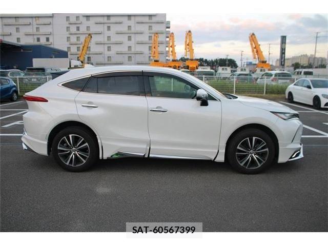 Toyota HARRIER 2021-02 8336015-8