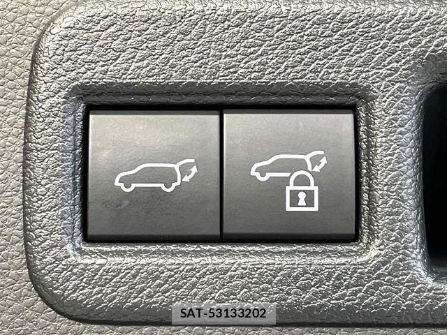 Toyota HARRIER 2021-03 8336009-4