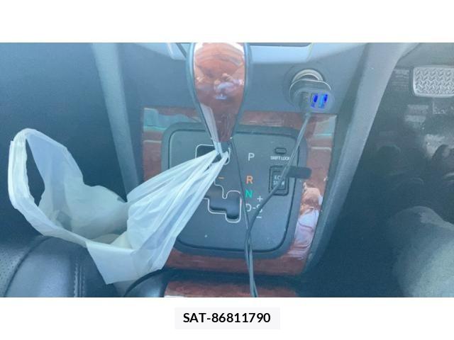 Toyota HARRIER 2011-11 8336040-18