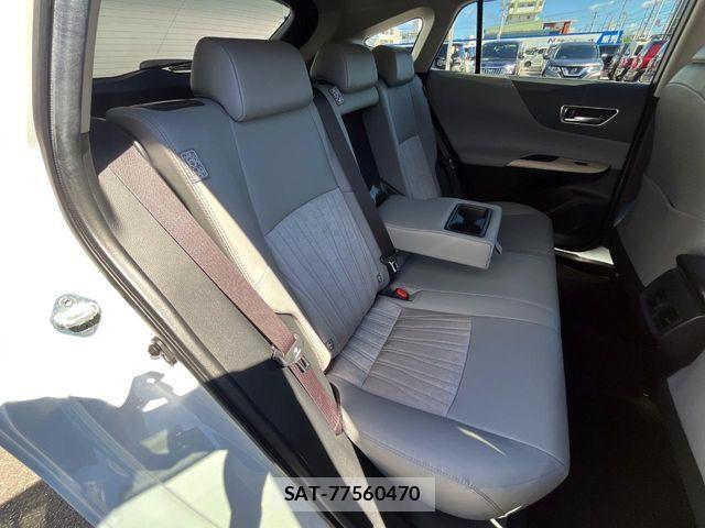 Toyota HARRIER 2023-02 8335974-9