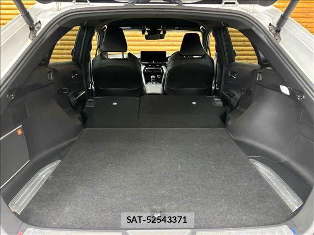 Toyota HARRIER 2024-04 8335988-12
