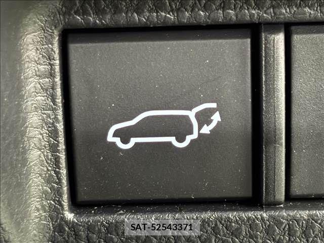 Toyota HARRIER 2024-04 8335988-8