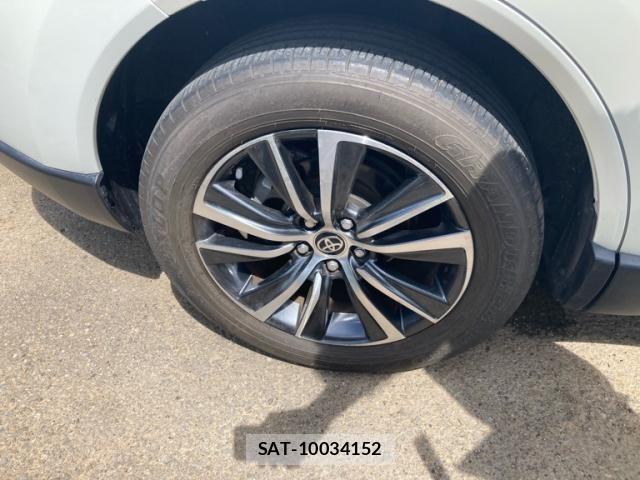 Toyota HARRIER 2020-06 8336030-7