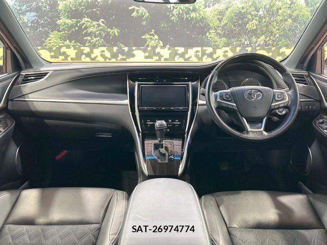 Toyota HARRIER 2017-11 8336028-1