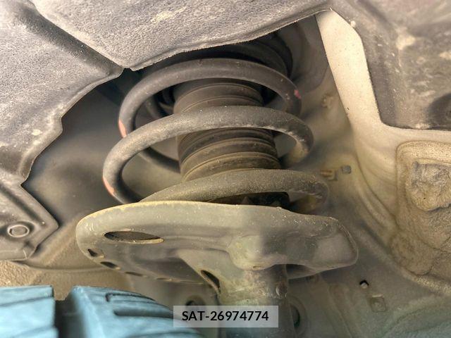 Toyota HARRIER 2017-11 8336028-19