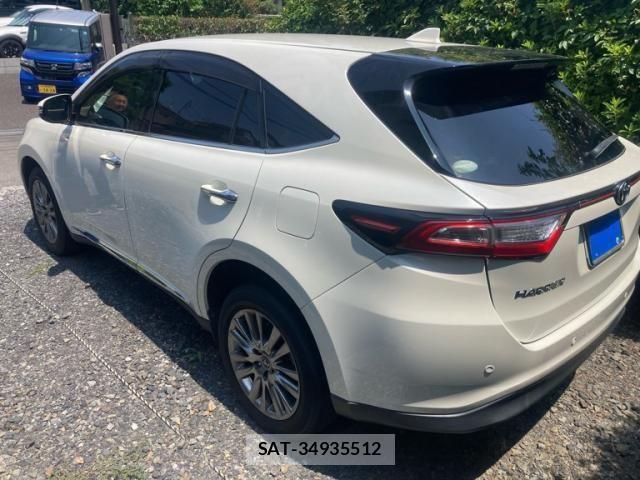 Toyota HARRIER 2019-06 8335998-3