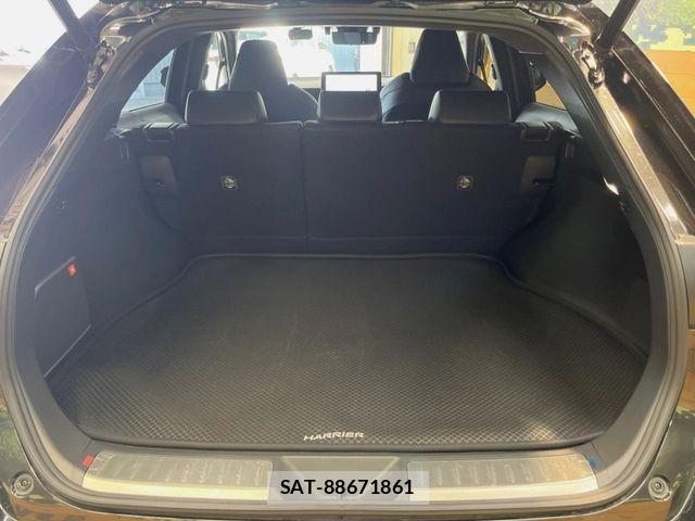 Toyota HARRIER 2023-08 8335982-9