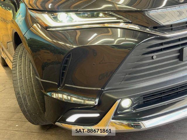 Toyota HARRIER 2023-08 8335982-11
