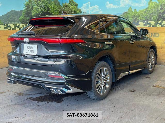 Toyota HARRIER 2023-08 8335982-16