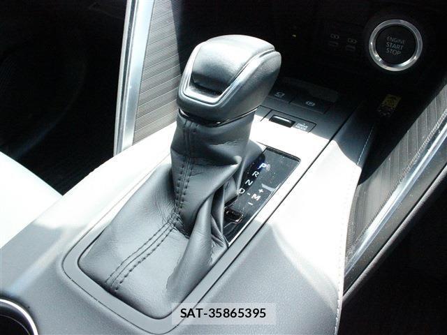 Toyota HARRIER 2024-03 8335995-10
