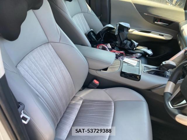 Toyota HARRIER 2022-05 8335990-12
