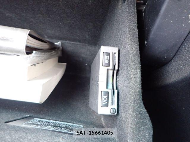 Toyota HARRIER 2007-08 8335973-18