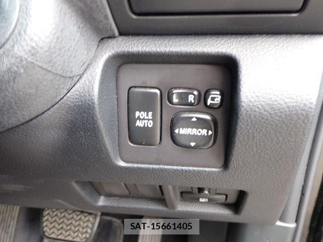 Toyota HARRIER 2007-08 8335973-19