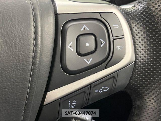 Toyota HARRIER 2019-08 8336025-4