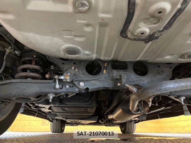 Toyota HARRIER 2017-09 8336013-18