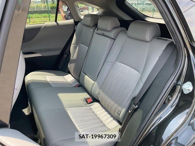 Toyota HARRIER 2021-10 8336000-12