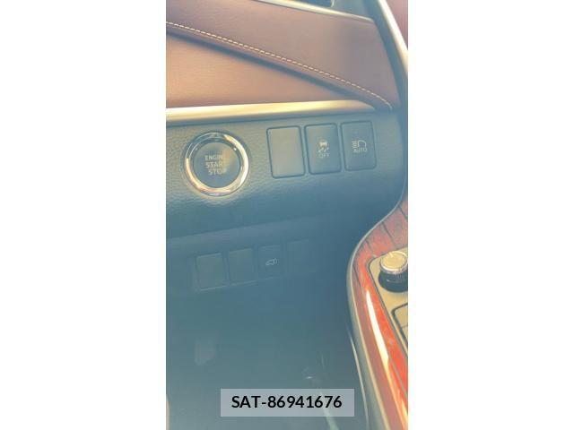 Toyota HARRIER 2017-03 8336038-12
