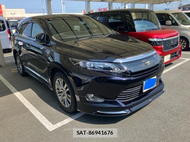 Toyota HARRIER 2017-03 8336038-1