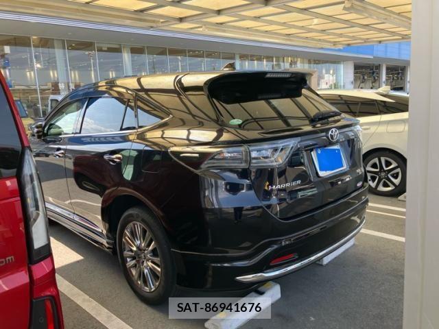 Toyota HARRIER 2017-03 8336038-3