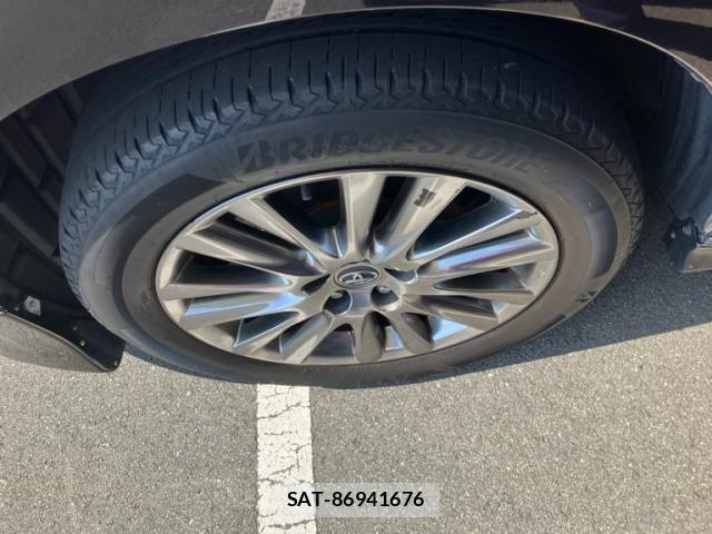 Toyota HARRIER 2017-03 8336038-7