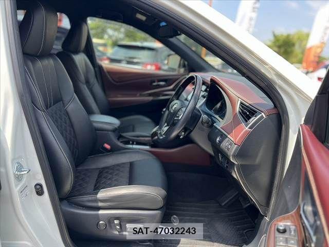 Toyota HARRIER 2015-02 8336032-15