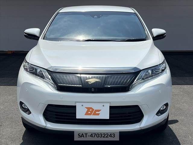 Toyota HARRIER 2015-02 8336032-8