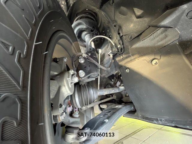 Toyota HARRIER 2023-08 8336010-17