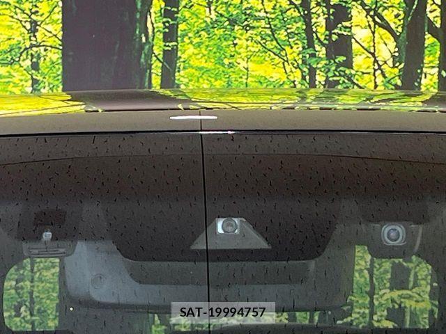 Toyota HARRIER 2023-12 8334942-6