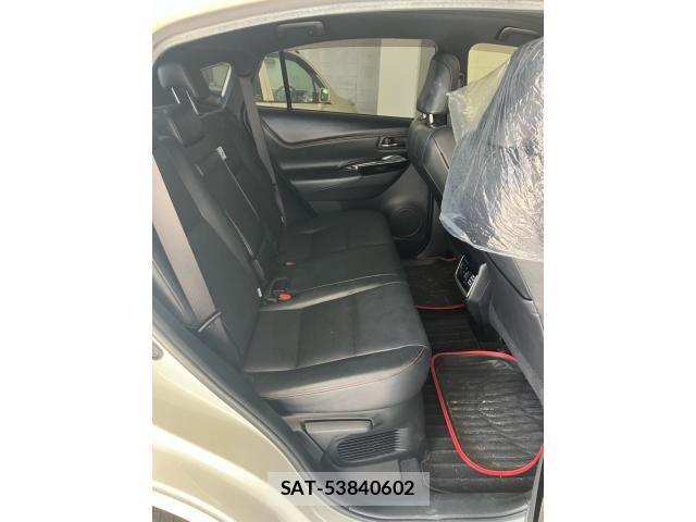 Toyota HARRIER 2017-07 8336039-18
