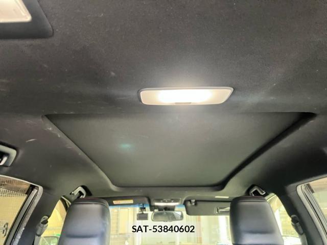 Toyota HARRIER 2017-07 8336039-21