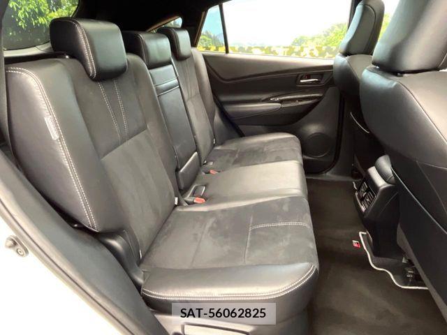 Toyota HARRIER 2018-10 8336001-8