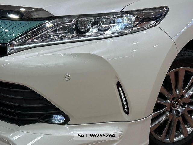 Toyota HARRIER 2017-12 8335999-11
