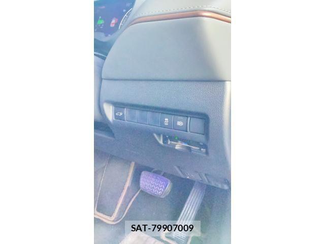 Toyota HARRIER 2021-01 8336029-18
