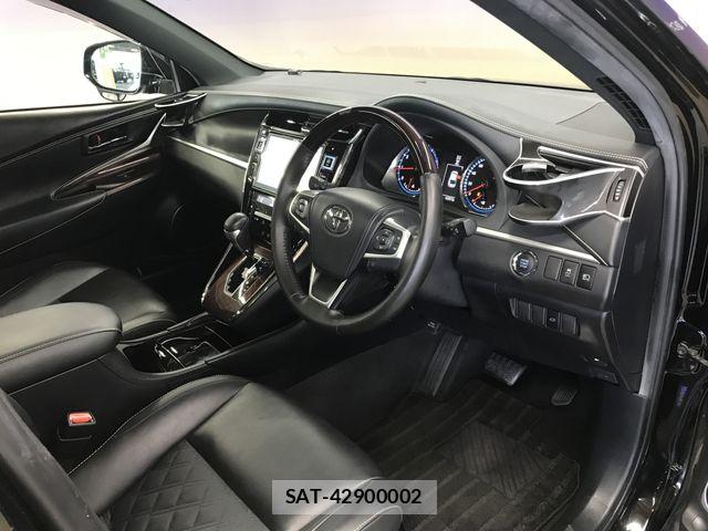 Toyota HARRIER 2016-03 8354591-10