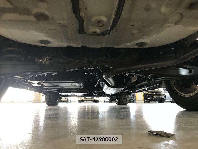 Toyota HARRIER 2016-03 8354591-28