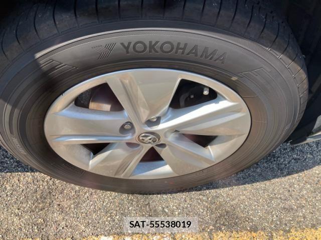 Toyota HARRIER 2015-02 8354589-7