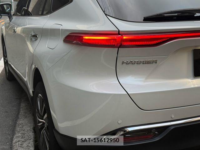 Toyota HARRIER 2023-02 8354576-27