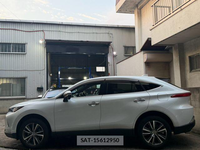 Toyota HARRIER 2023-02 8354576-2