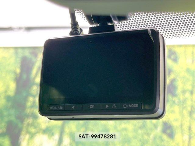 Toyota HARRIER 2015-10 8354590-5