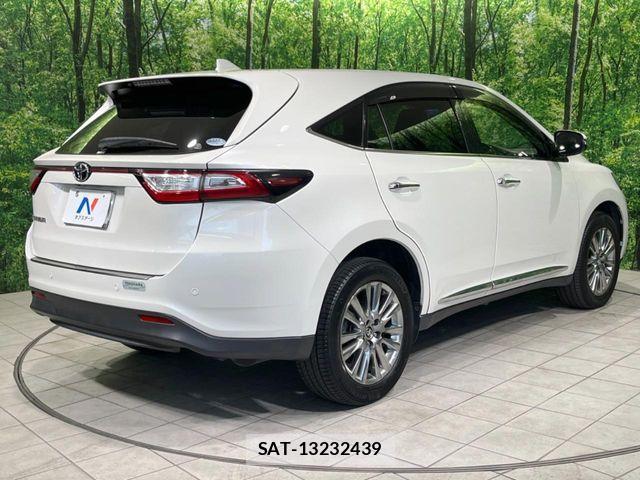 Toyota HARRIER 2017-11 8354587-16
