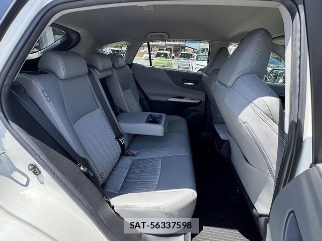 Toyota HARRIER 2020-10 8354578-8