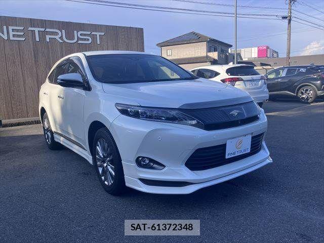 Toyota HARRIER 2014-09 8366120-19