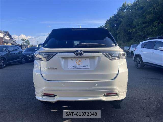 Toyota HARRIER 2014-09 8366120-22