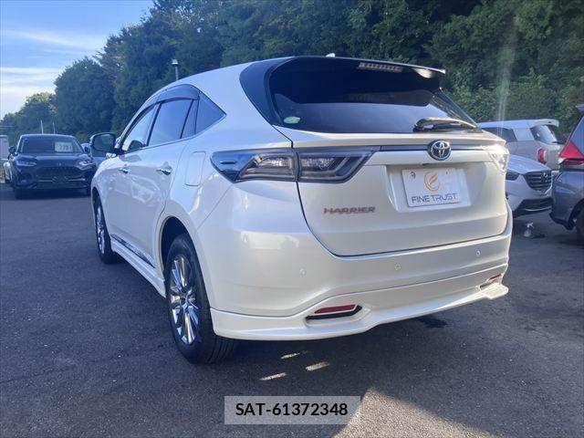Toyota HARRIER 2014-09 8366120-23