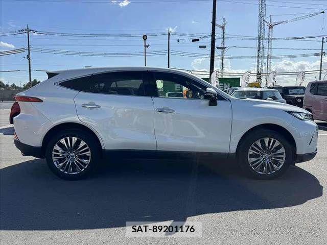 Toyota HARRIER 2020-11 8366097-11