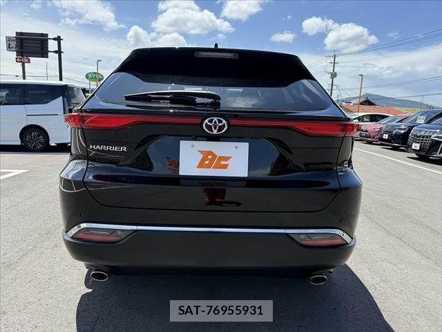 Toyota HARRIER 2024-04 8366103-13